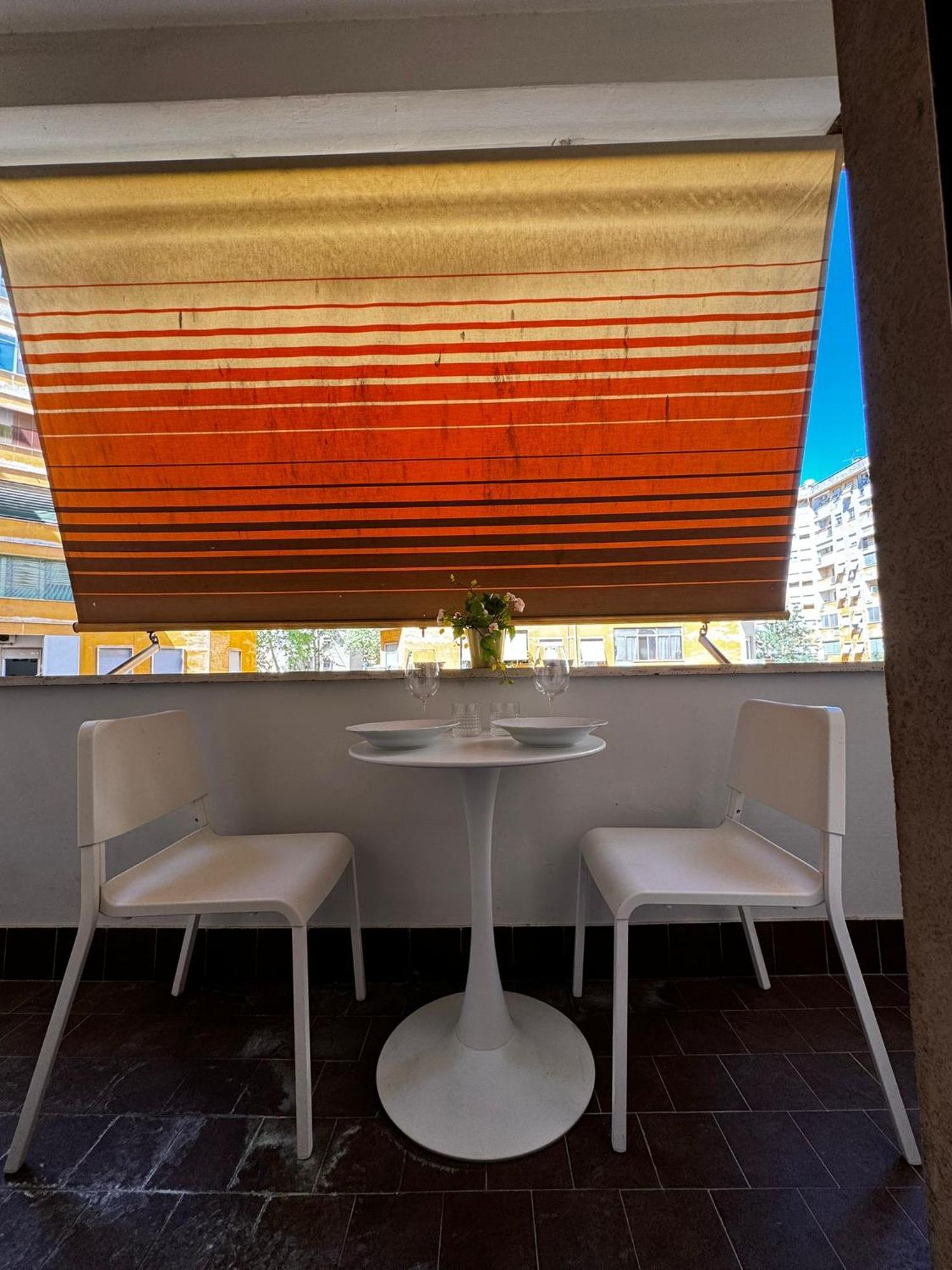 Demetra Apartment - 30M From Metro A Lucio Sestio ภายนอก รูปภาพ